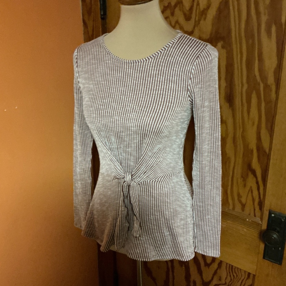 Caution to the wind striped tie waist peplum long sleeve top - Picture 7 of 10
